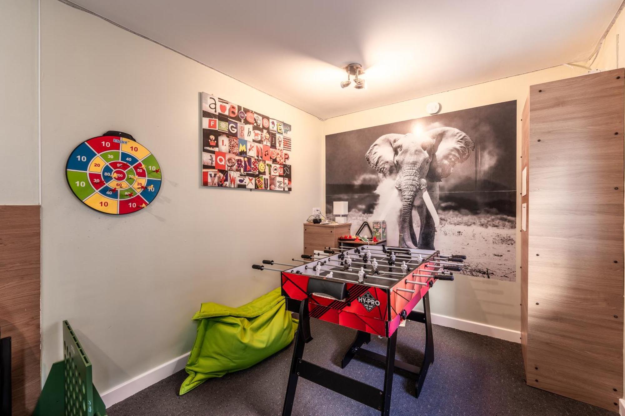 Whinstone Holiday Home In Falkland - Sleeps 8 Eksteriør bilde