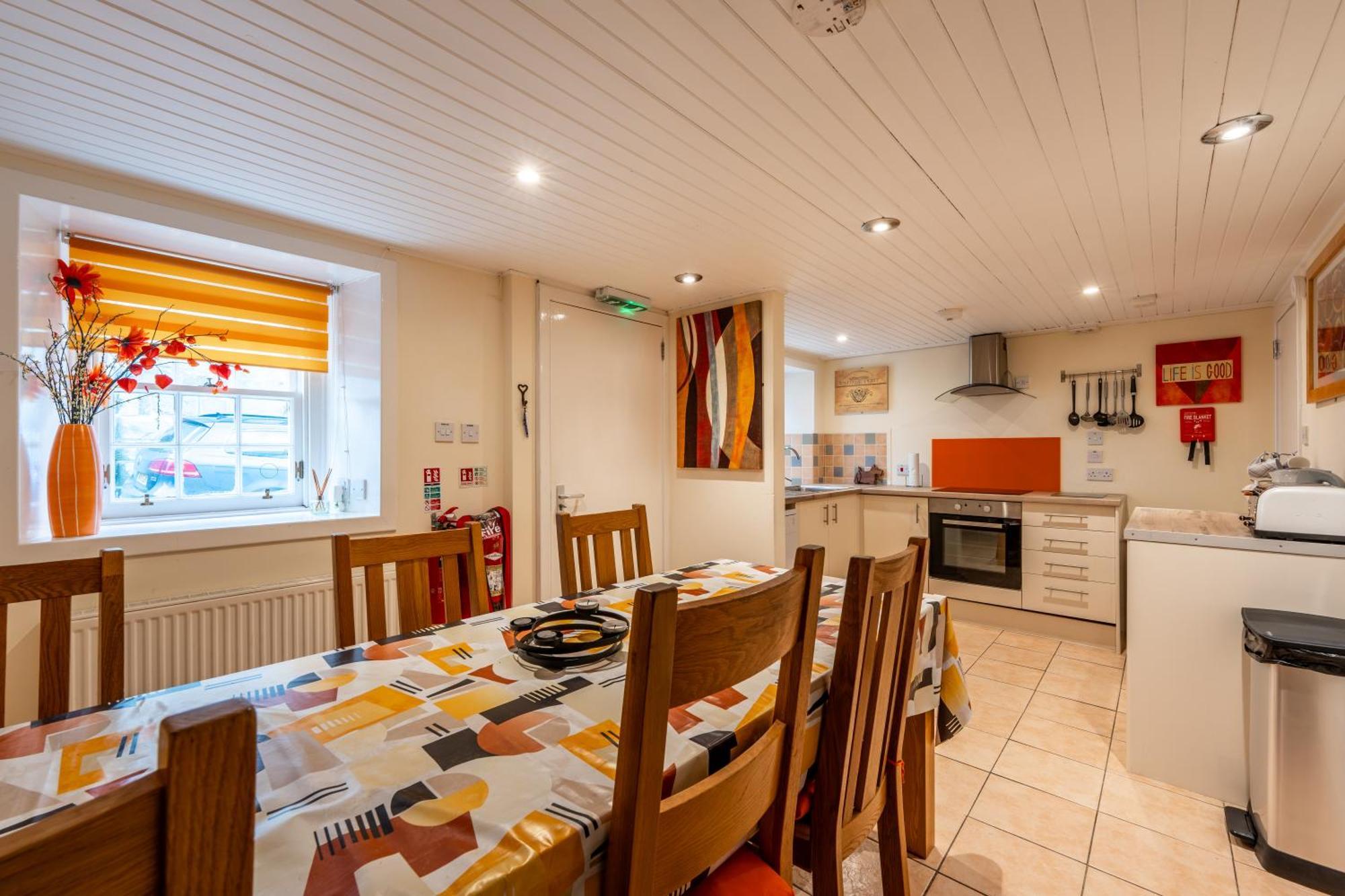 Whinstone Holiday Home In Falkland - Sleeps 8 Eksteriør bilde