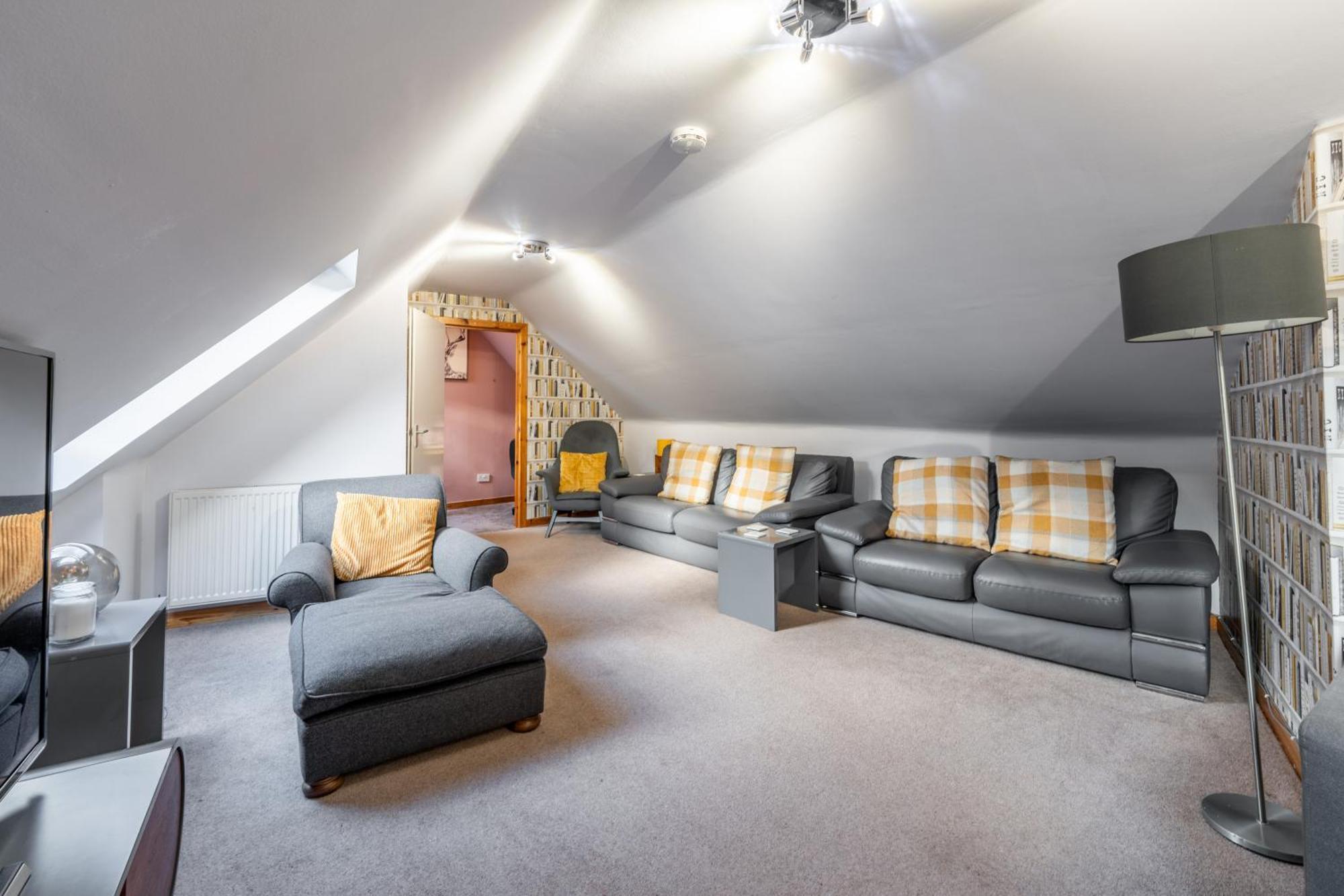 Whinstone Holiday Home In Falkland - Sleeps 8 Eksteriør bilde